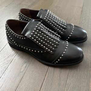 New Boemos Black Leather Studded Wingtip Fringe Loafers